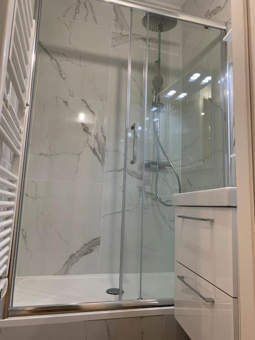 Appartement Chaleureux Дижон Экстерьер фото